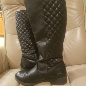 Black tall boots